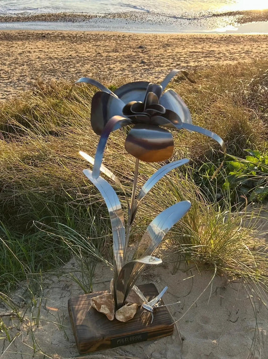 Stainless Steel Metal Flower Sculpture Personalised Gift for Indoor and Outdoor Living