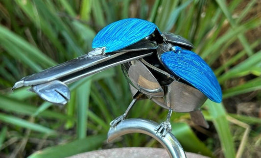 Recycled Stainless Steel Kingfisher Sculpture with Fish – Handmade Garden & Home Decor Bird Lovers