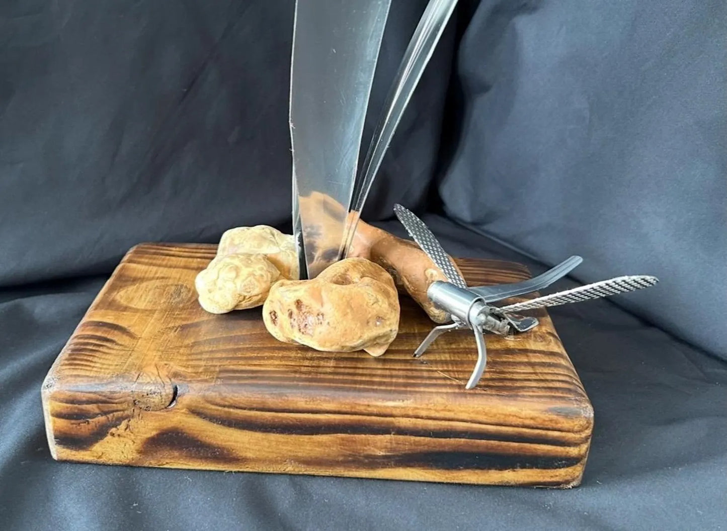 Stainless Steel Metal Flower Sculpture Personalised Gift for Indoor and Outdoor Living